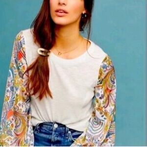 Anthropologie Cotton Top Blouse with spring Paisley Patterned Sleeves